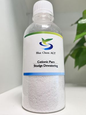 بولي أكريلاميد كاتيوني CPAM عالي اللزوجة CAS 9003-05-8 PAM لسوائل الحفر / صناعة بيلينغ بالملل