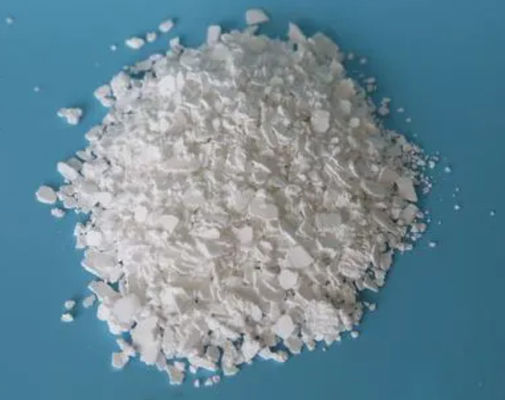 مسحوق كلوريد الكالسيوم الأبيض PH 7-8 10% محلول للصناعة